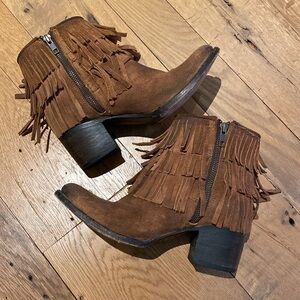 Freebird Belle Suede Leather Lined Fringe Western Boots Distressed Cognac Size 7